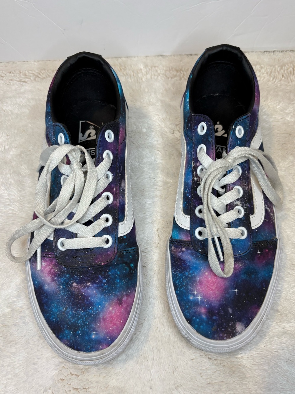 Vans Galaxy Print Low Top Sneakers - Purple & Blue Women’s Size 8 - Picture 2 of 10